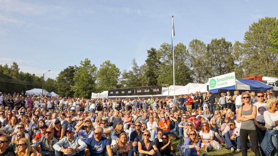 Hvalstrandfestivalen logo